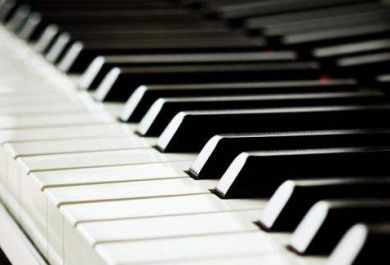 学弹钢琴的方法和技巧有哪些