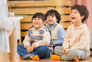 孩子不同年龄段语言发育迟缓有哪些表现？