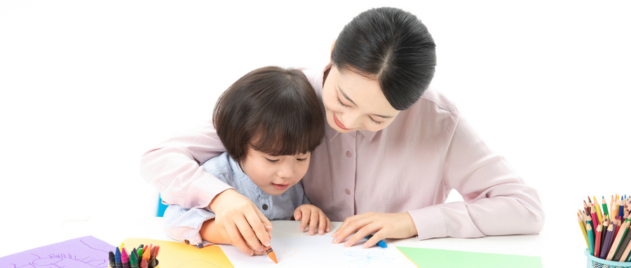 深圳龙岗区哪里有专业的儿童自闭症训练中心？