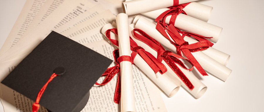 2025年内地高校招收香港中学文凭考试学生征集志愿通知