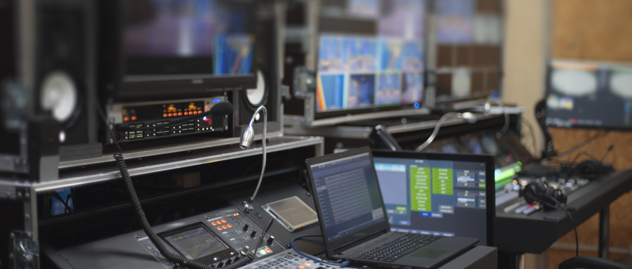 广东2026年播音与主持类、戏剧影视表演和戏剧影视导演面试科目考试流程是什么？