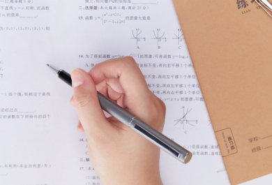 新乡励学教育高考英语一对一体验如何？学员真实反馈与提分案例